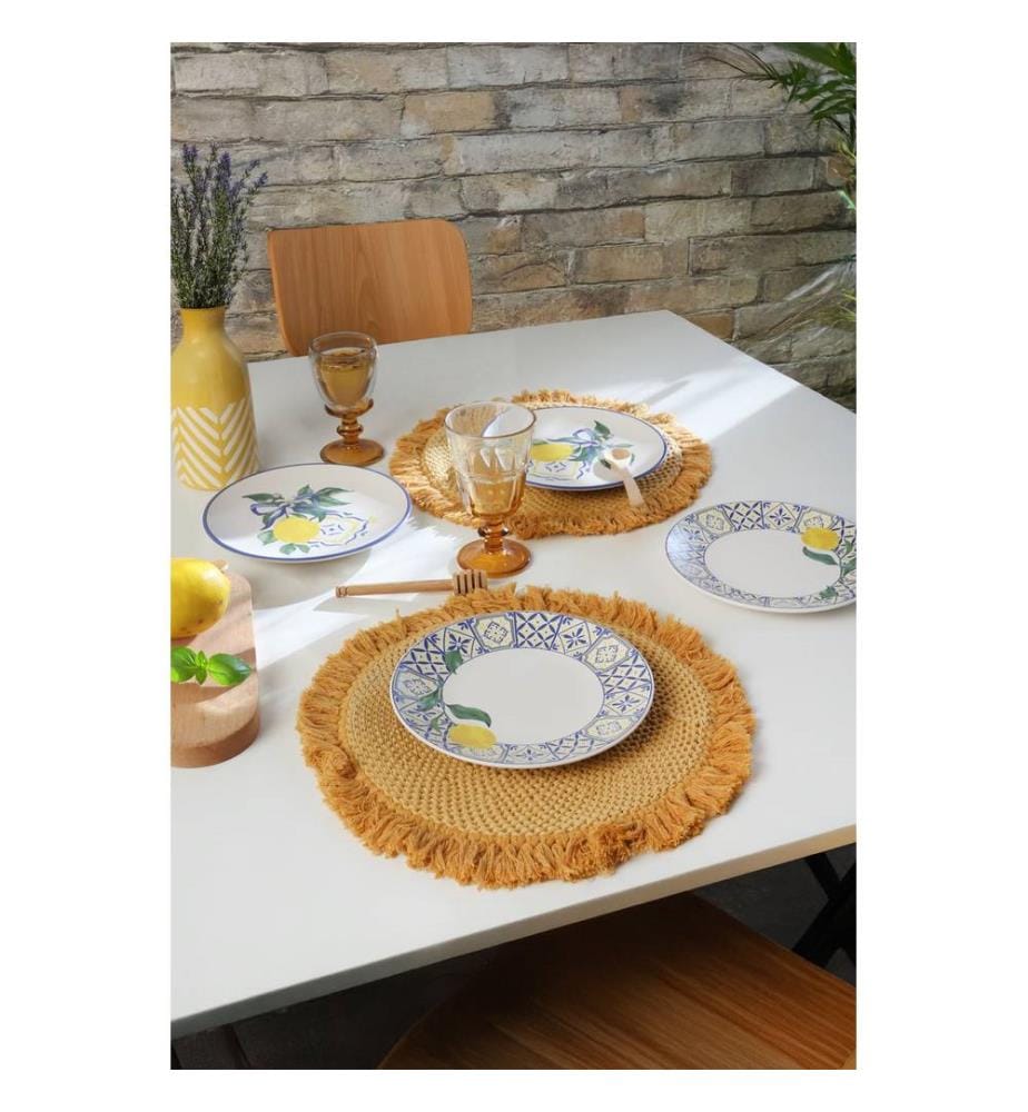 Set of 4 cake serving pieces - White, navy blue, and yellow