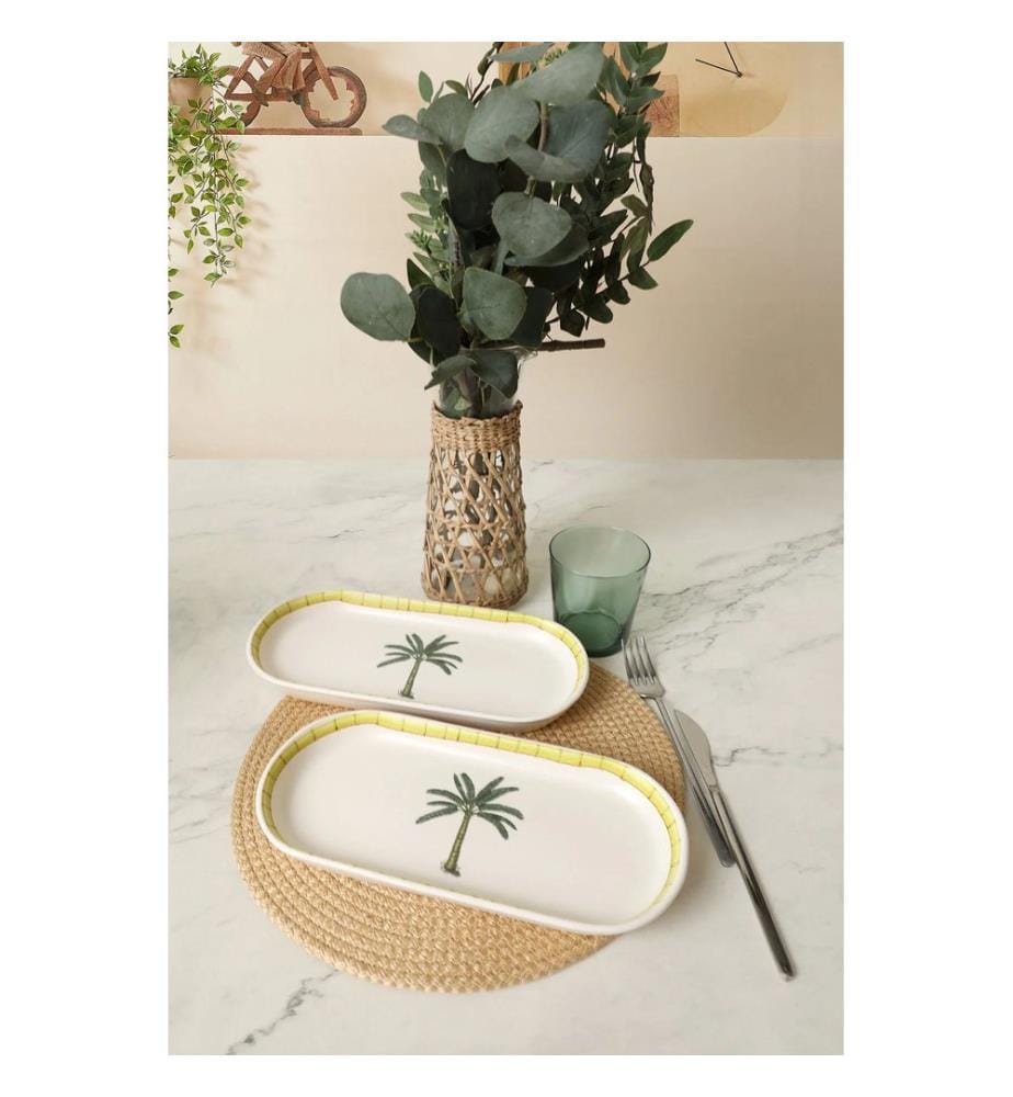 Set of 2 plates - White, green, and yellow