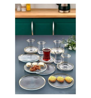 Set of 18 tea service pieces - Gold and clear