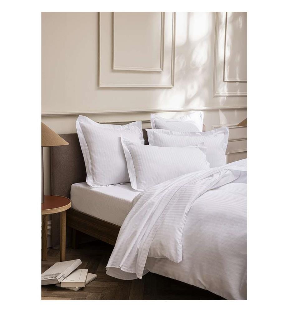 Flachbettlaken "Prestige" 270x300cm - 100% Baumwollsatin gekämmt mit feinen Streifen / 120 Fäden /cm², Reine Baumwolle