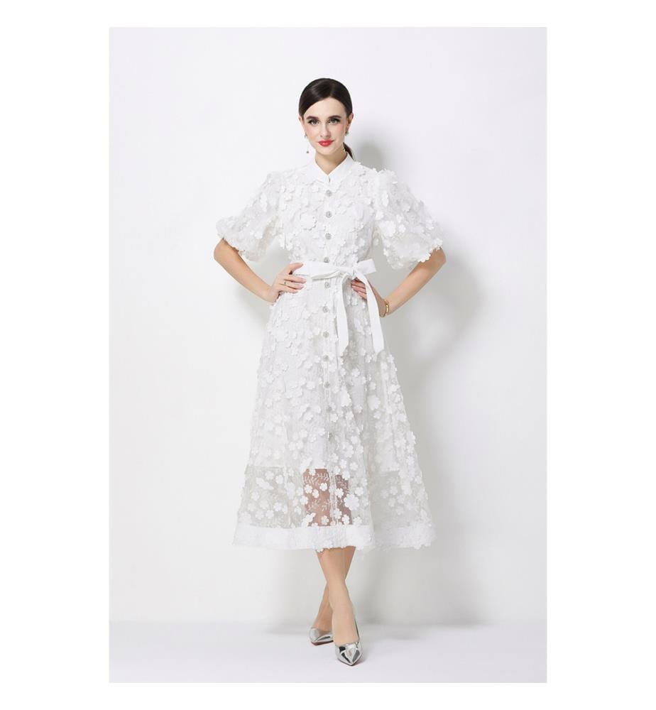Midi-Kleid aus 3D-Blumenstrick mit Taillenbund – Weiss