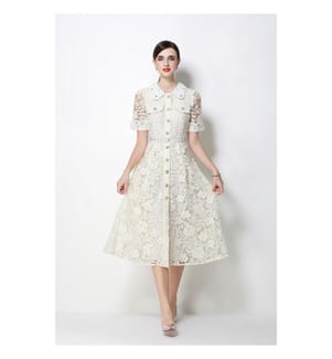 Midi-Kleid aus Spitze mit Peter-Pan-Kragen und Taillenbund – Elfenbein