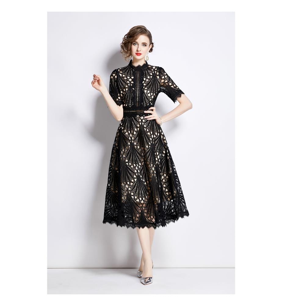 Robe mi-longue à col montant en dentelle - Noir