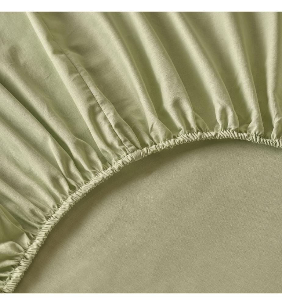 Fitted Sheet Basic king size 180x200x35 cm - Mist green