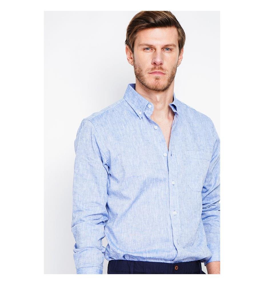 Klassisches, gerades Hemd mit Tasche – Blaue Jeans