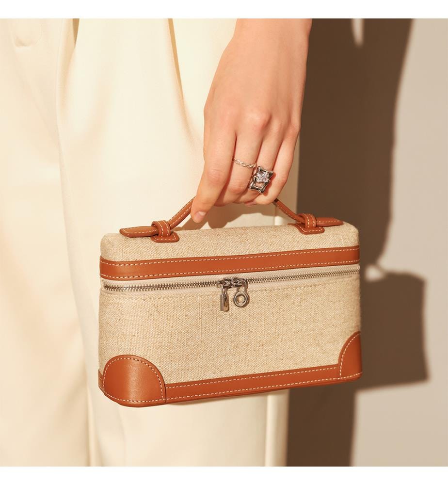 Vanity Traveler - Braun