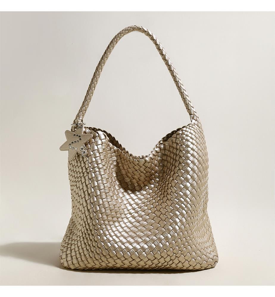 Lumière Hobo-Tasche aus geflochtenem Metallic-Leder - Champagne