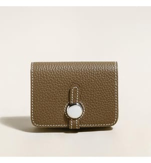 Brieftasche mit Schulterriemen aus Leder - Taupe