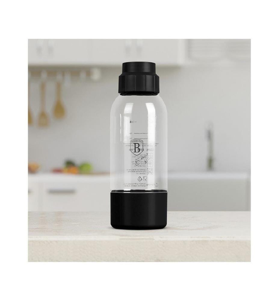 Wassersprudlerflasche 0.5L Matte Black Collection