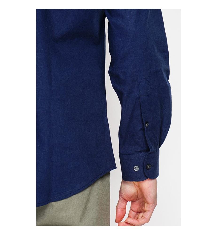 Camicia slim fit con colletto classico e polsini rotondi - Blu navy
