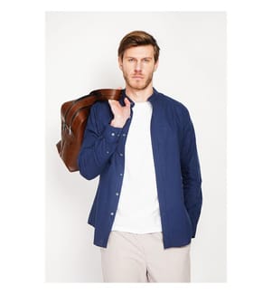 Camicia slim fit Colletto ufficiale Polsino squadrato - Blu navy
