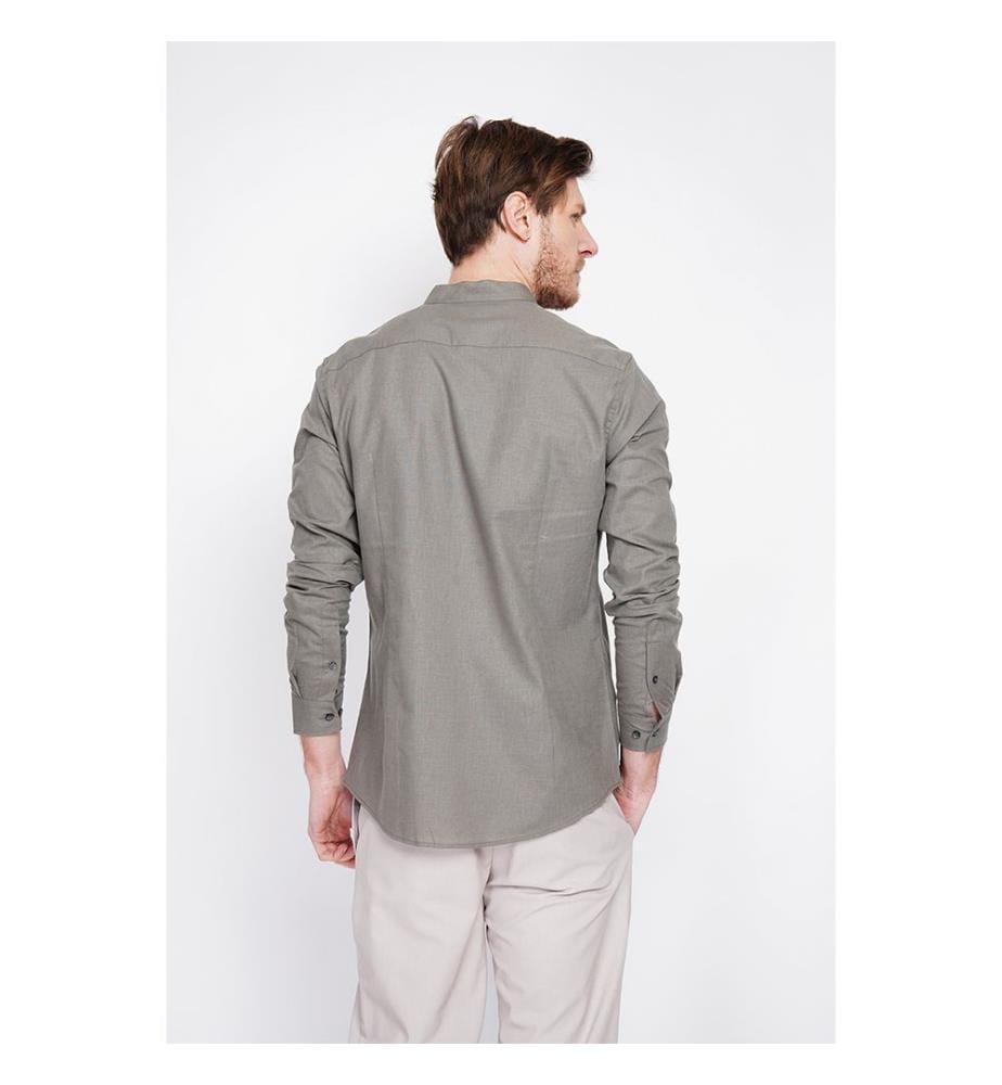 Camicia slim fit Colletto ufficiale Polsino squadrato - Khaki