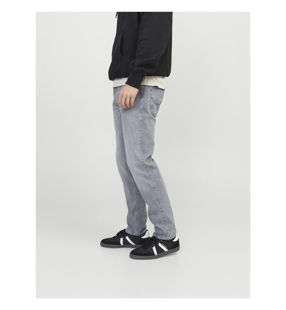 Jeans mit schlankem Schnitt