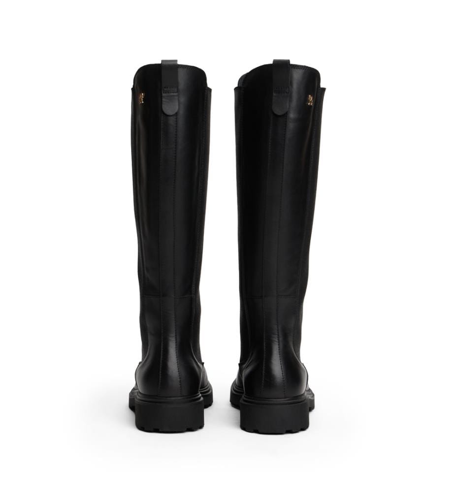 Stiefel mit gezackter Sohle - Schwarz