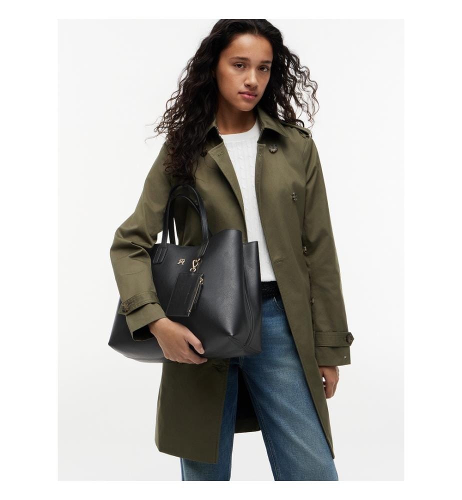 Tasche – Schwarz, Blau und Beige
