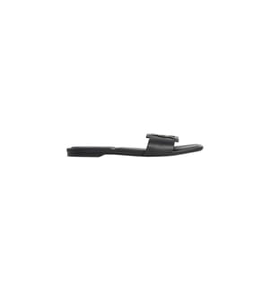 Flache Ledersandalen mit quadratischer Spitze - triple black