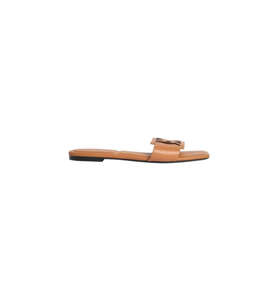 Flache Sandalen mit quadratischer Spitze aus Leder - cashew
