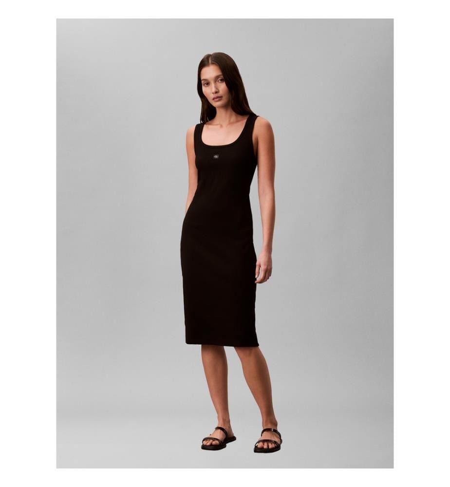 Schwarzes Kleid