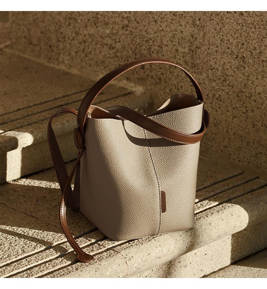Sac Seau en Cuir Souple - Taupe