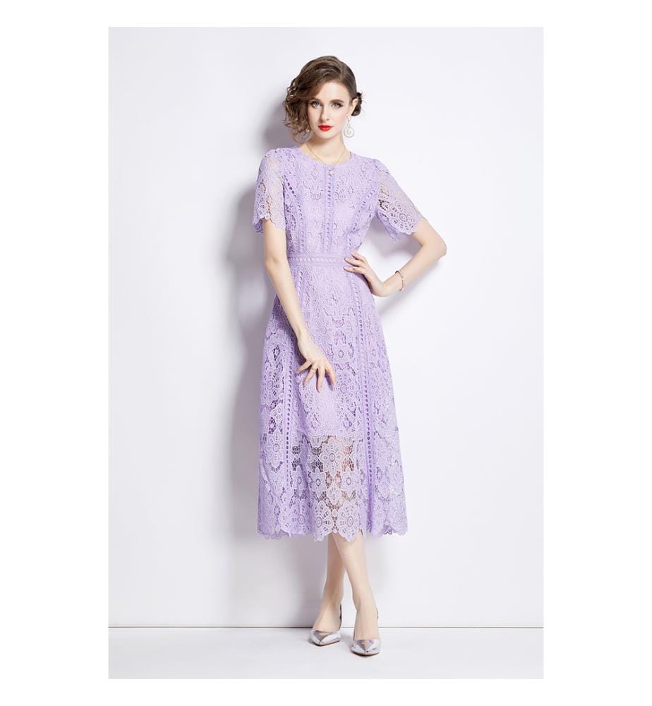 Elegant A-line midi dress in lace - Lavender