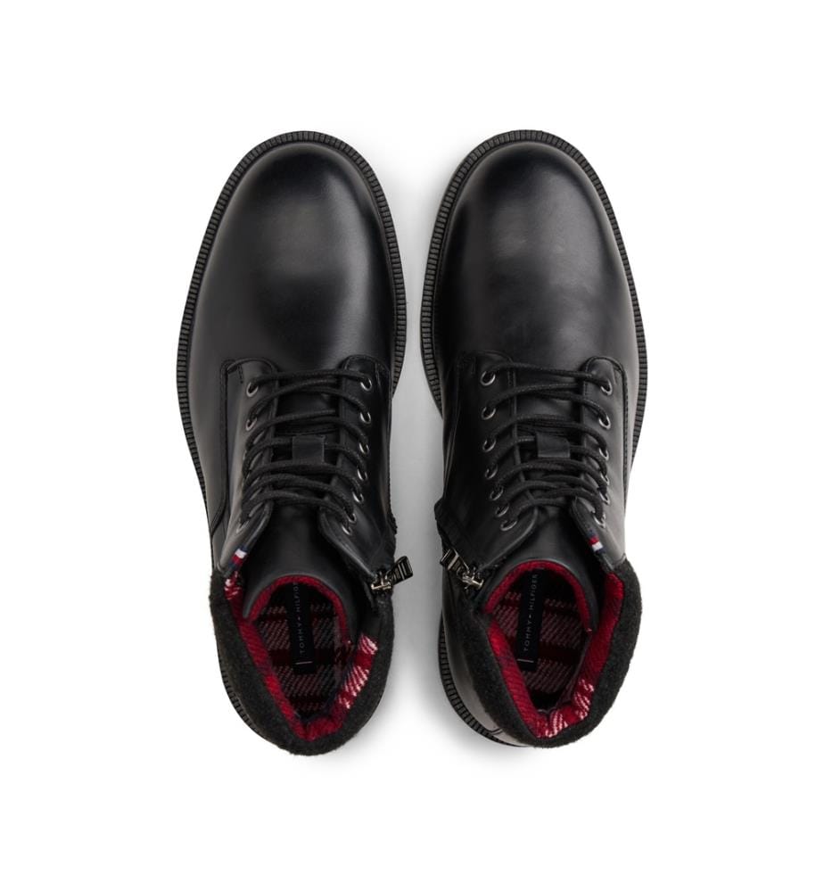 Essential Leather Cupsole Sneakers - Schwarz