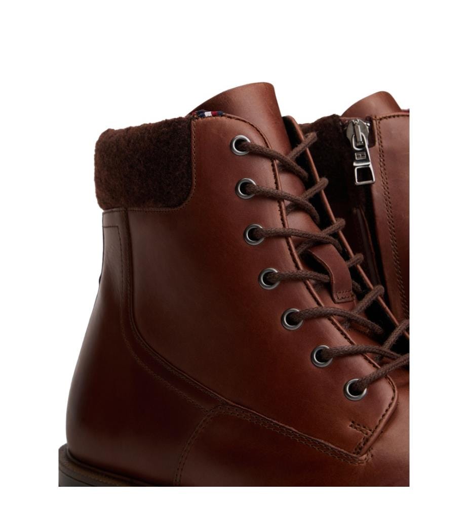 Lederstiefel mit gezackter Sohle - weiss