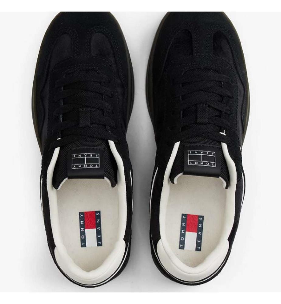 Greenwich Edge Suede Sneakers - Schwarz