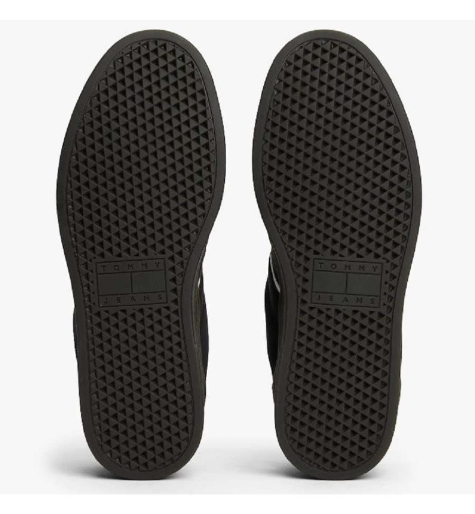 Greenwich Edge Suede Sneakers - Schwarz