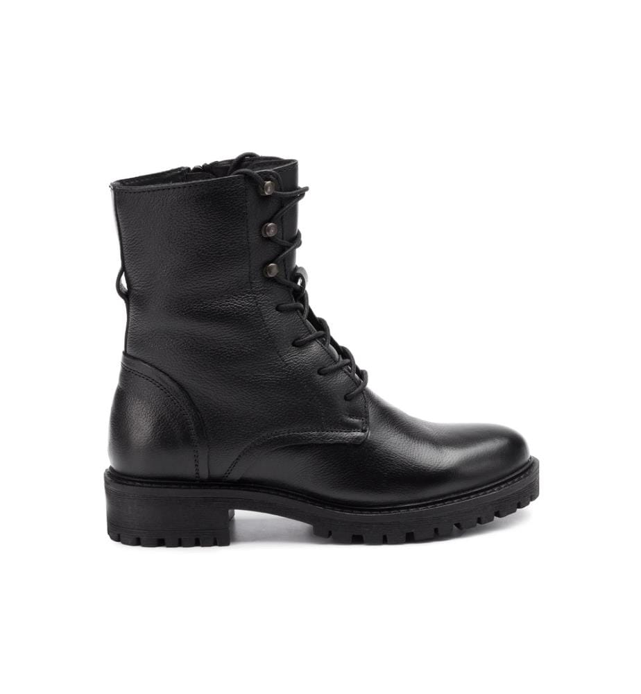 Hoara Boots - Black