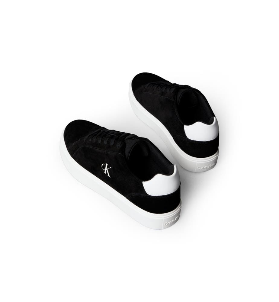 Sneakers aus Wildleder - Schwarz