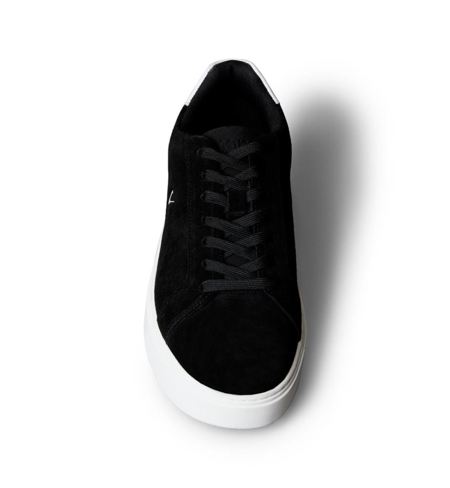 Sneakers aus Wildleder - Schwarz