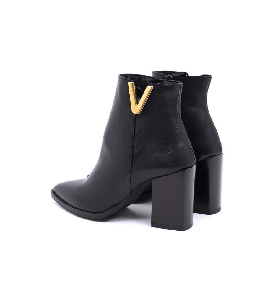 Stiefel mit einheitlicher Farbe - Schwarz