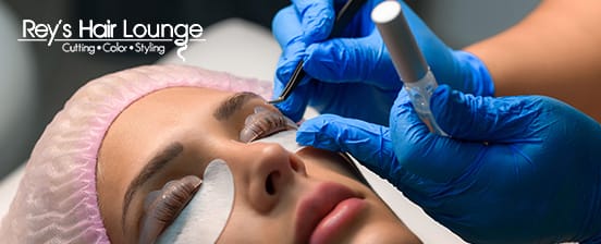 Wimpern- und/oder Augenbrauenbehandlung