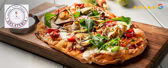 Pinsa nach Wahl mit Salat und Getränk