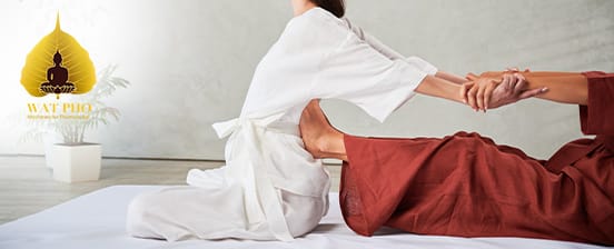 Traditionelle Watpho-Tempel-Thai-Massage