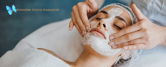 Gesichtsbehandlung – optional mit Dekolleté