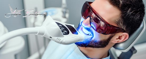 Kosmetisches Zahnbleaching