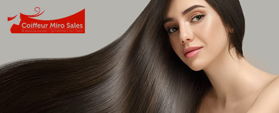 Glättende Keratinbehandlung – optional mit Haarschnitt
